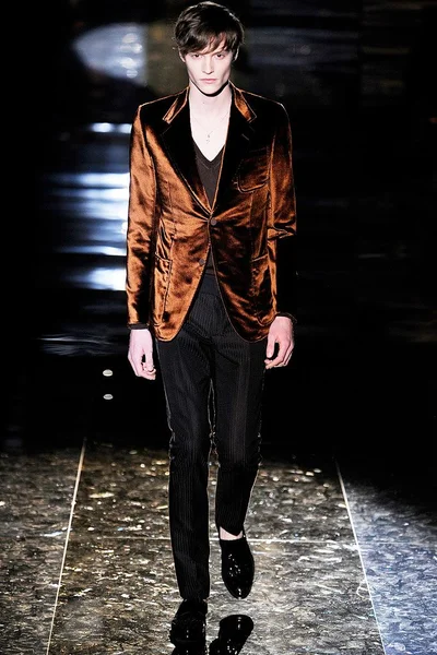 Look 41